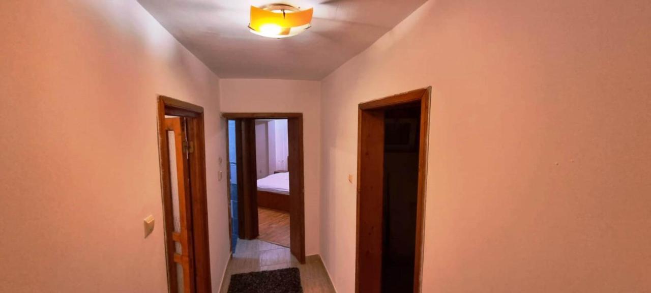 Apartamento Apartament Florina Constanţa Exterior foto